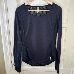 SALE 2/15 Under Armour Heat Gear Long Sleeve Running Top, Size Medium